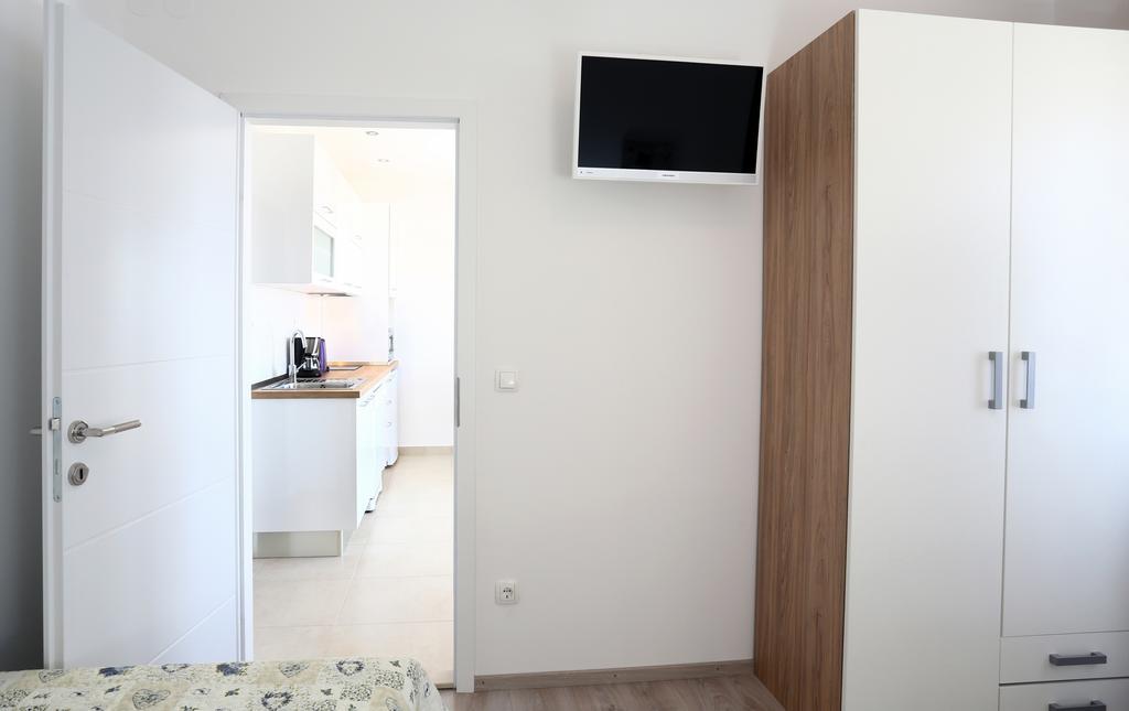 Apartment Smile โปดสตรานา ภายนอก รูปภาพ